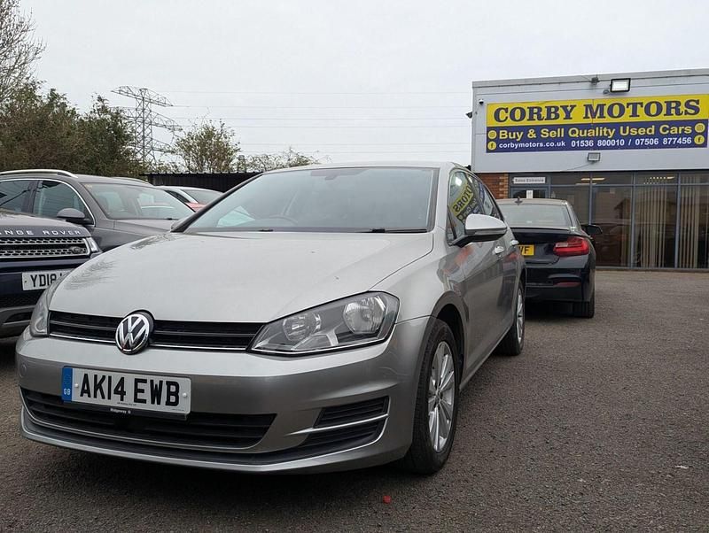 Begagnad VW Golf VII SE 2014 Silver Halvkombi
