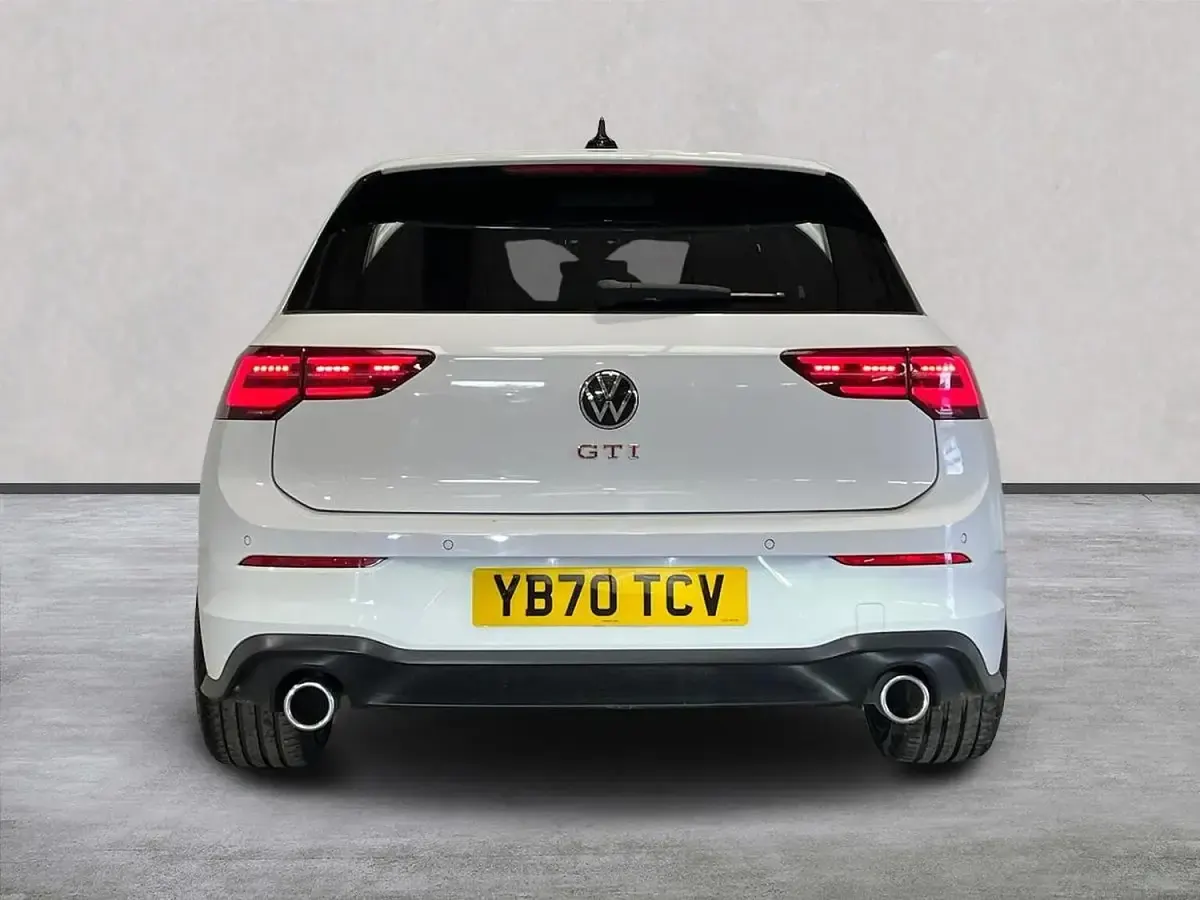 Used VW Golf VII GTI 245 HP (180 kW) 2020 White Hatchback