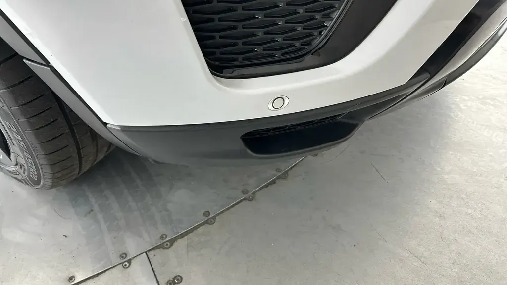 Used Land Rover Range Rover evoque HSE Dynamic 2018 White SUV