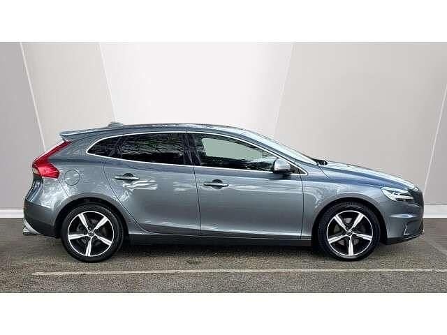 Used Volvo V40 R-Design 152 HP (111 kW) 2019 Grey Hatchback