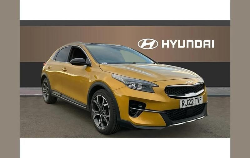 Used Kia XCeed 160 HP (117 kW) 2022 Yellow SUV