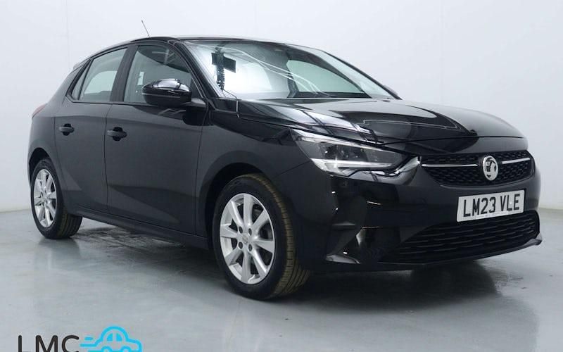 Second-hand Vauxhall Corsa Design Edition 101 CP (74 kW) 2023 Negru Hatchback