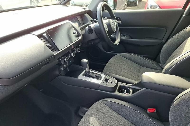 Used Honda Jazz Advance 122 HP (89 kW) 2024 Red Hatchback