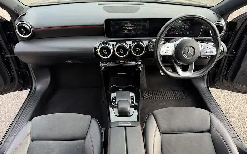 Used Mercedes A200 Executive 163 HP (119 kW) 2018 Black Hatchback