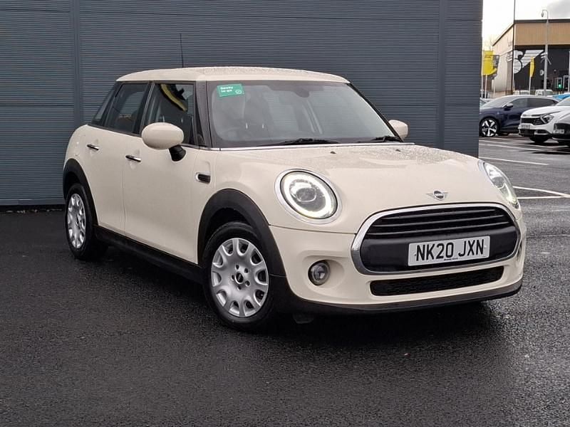 White Used 2020 Mini ONE Comfort Hatchback | £12,998 (Fair price) - Image 1/4