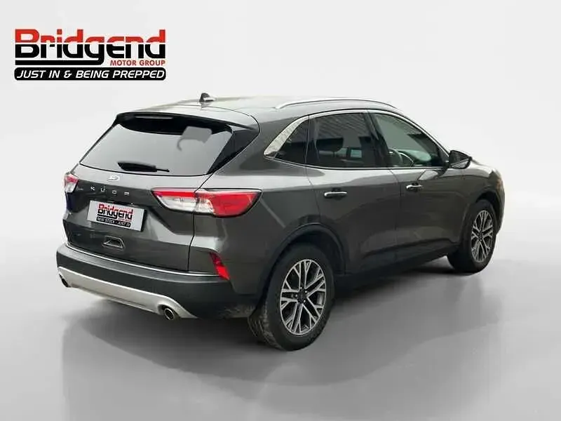 Used Ford Kuga Titanium 120 HP (88 kW) 2021 Grey SUV