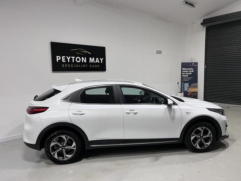 Used Kia XCeed 118 HP (86 kW) 2020 White SUV