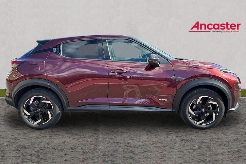 Used Nissan Juke N-Connecta 143 HP (105 kW) 2023 Red SUV