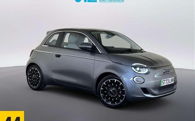 Used Fiat 500e La Prima 86 kW (118 HP) 2026 Hatchback