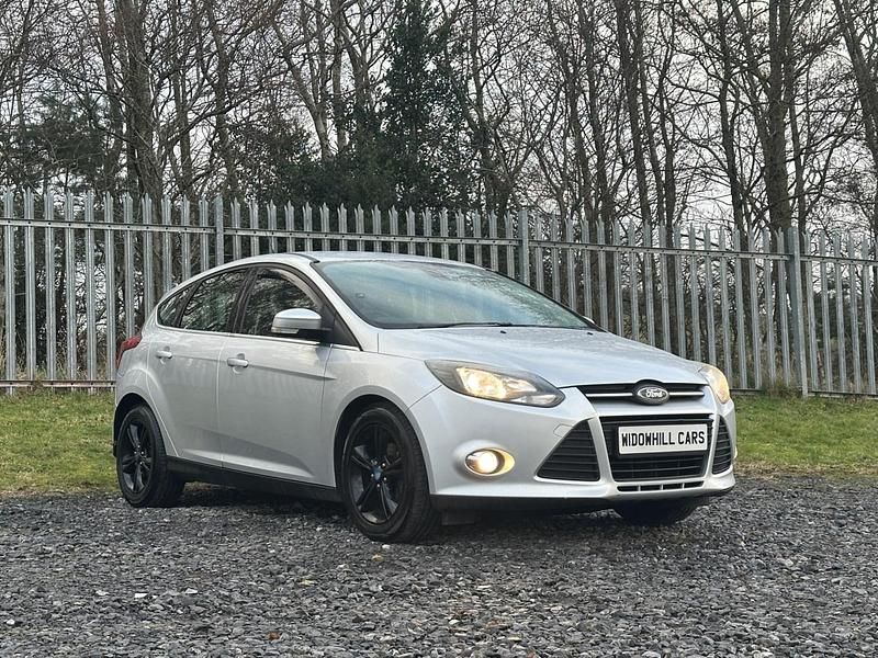 Used Ford Focus Zetec 2013 Silver Hatchback
