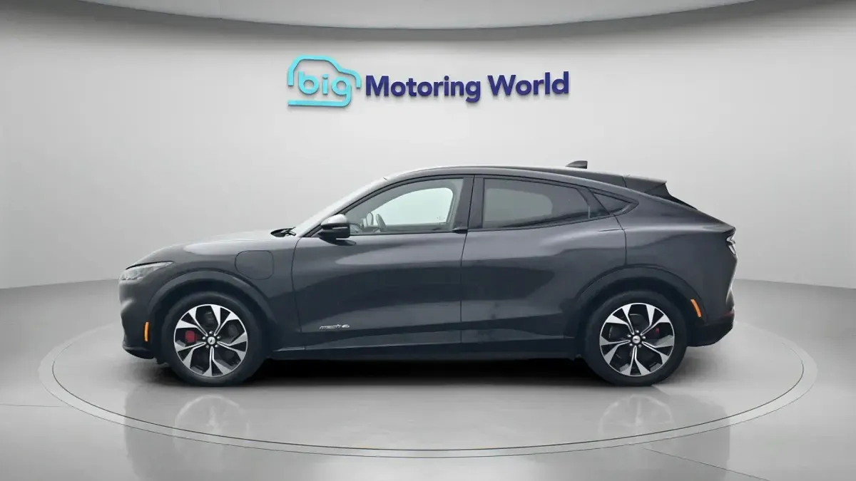 Used Ford Mustang Mach-E Standard Range 194 kW (265 HP) 2022 SUV