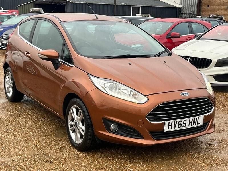 Used Ford Fiesta Zetec 2015 Brown Hatchback