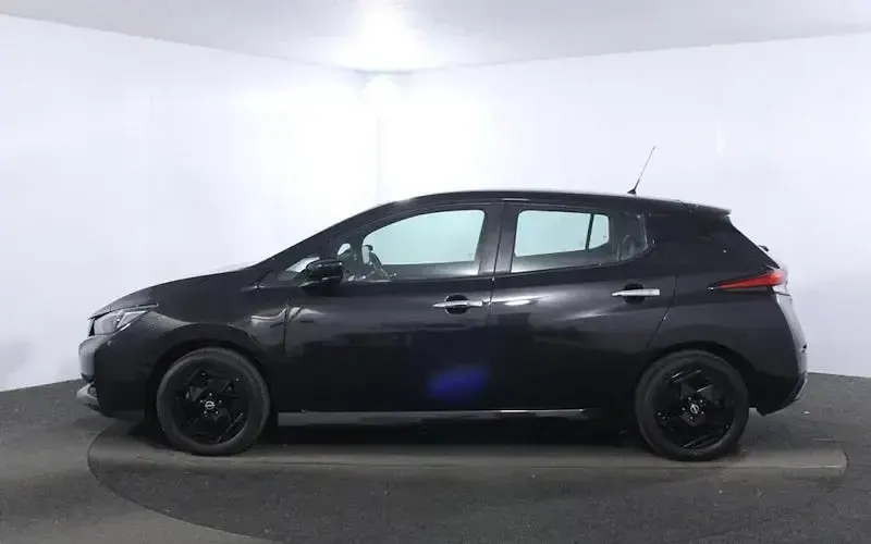Used Nissan Leaf Acenta 110 kW (150 HP) 2025 Hatchback