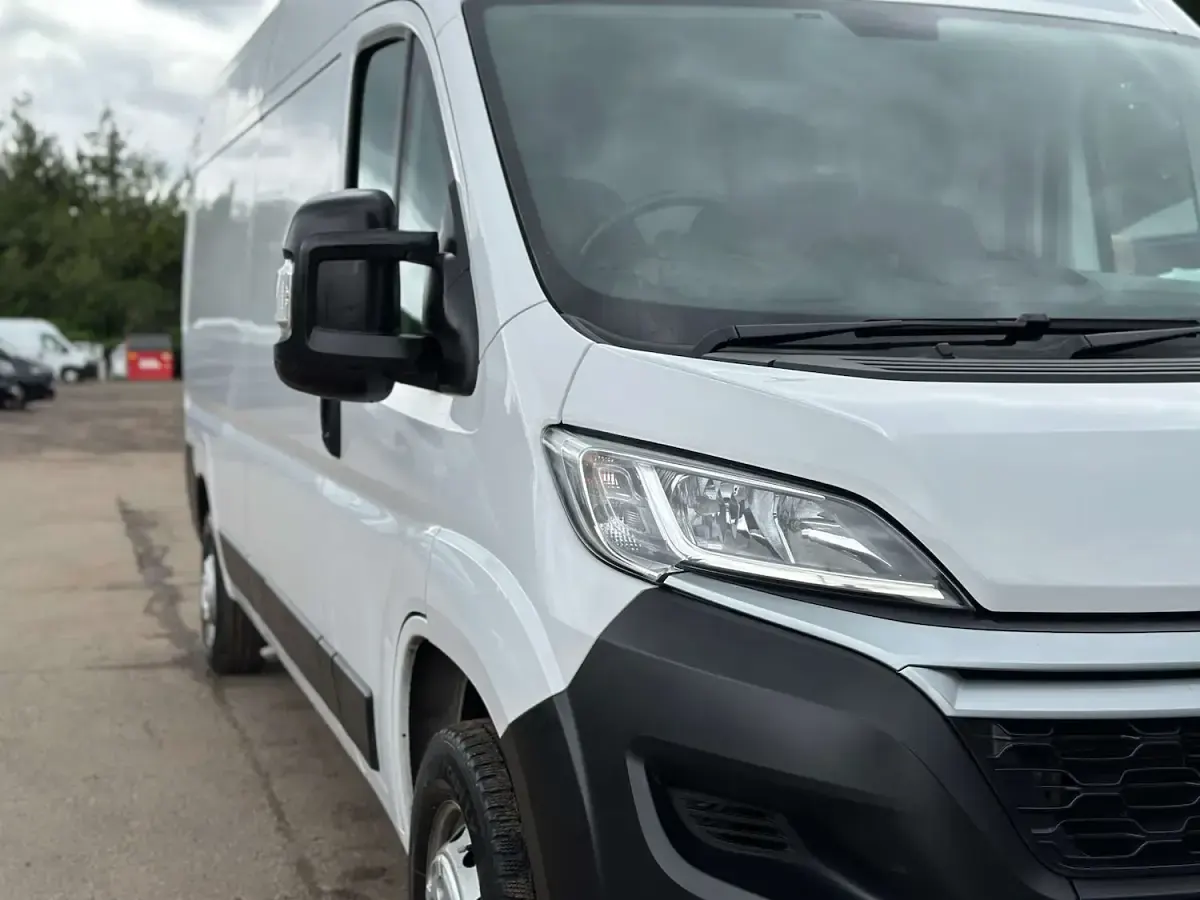Used Citroën Relay 140 HP (102 kW) 2024 White Van