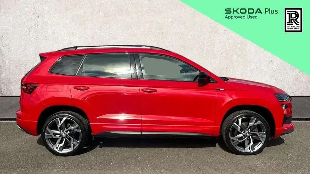 Used Skoda Karoq SportLine 150 HP (110 kW) 2024 Red SUV