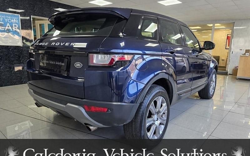 Used Land Rover Range Rover evoque SE 179 HP (131 kW) 2018 Hatchback