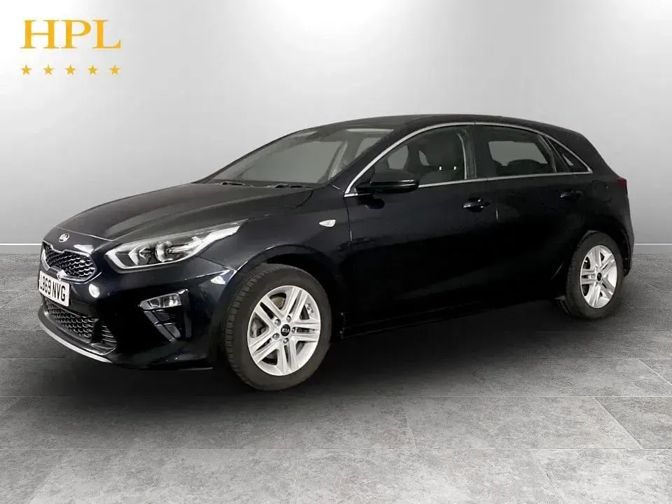 Used Kia Ceed 118 HP (86 kW) 2019 Black Hatchback