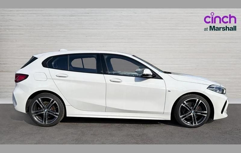 Used BMW 118 M Sport 138 HP (101 kW) 2020 White Hatchback