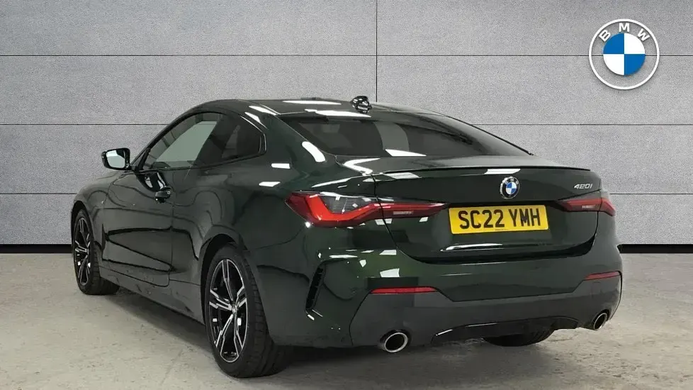 Usado BMW 420 M Sport 181 HP (133 kW) 2022 Verde Coupé