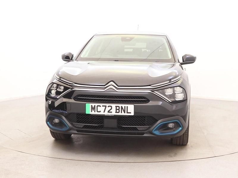 Usado Citroën e-C4 Shine 100 kW (136 HP) 2023 Preto Citadino