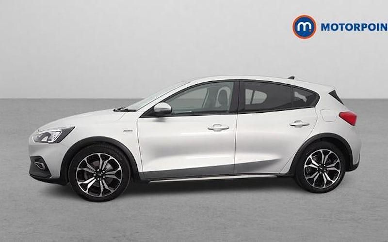 Used Ford Focus Active X 150 HP (110 kW) 2019 Silver Hatchback