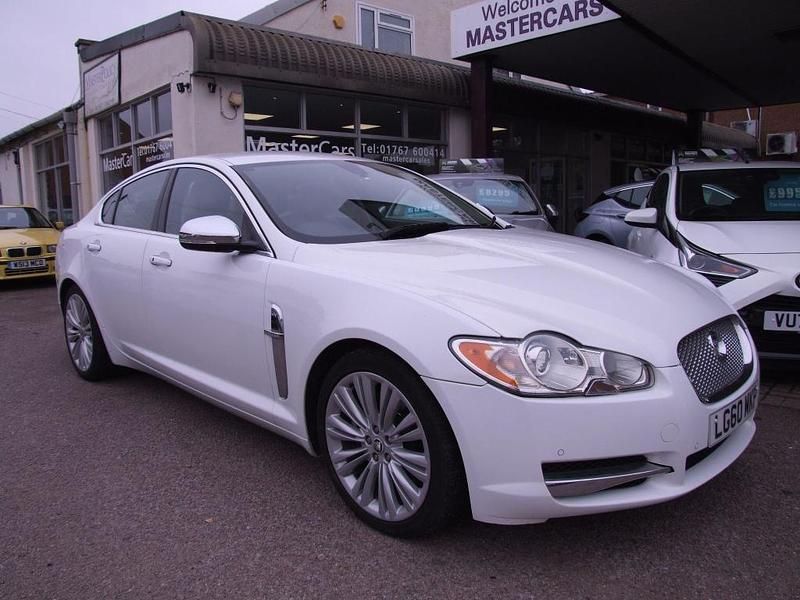 White Used 2010 Jaguar XF Premium Luxury Sedan | £5,995 (Fair price) - Image 1/4