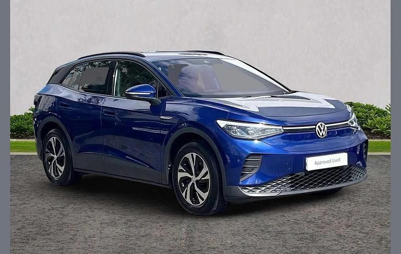 Blue Used 2022 VW ID.4 Pure SUV | £17,495 (Fair price) - Image 1/4