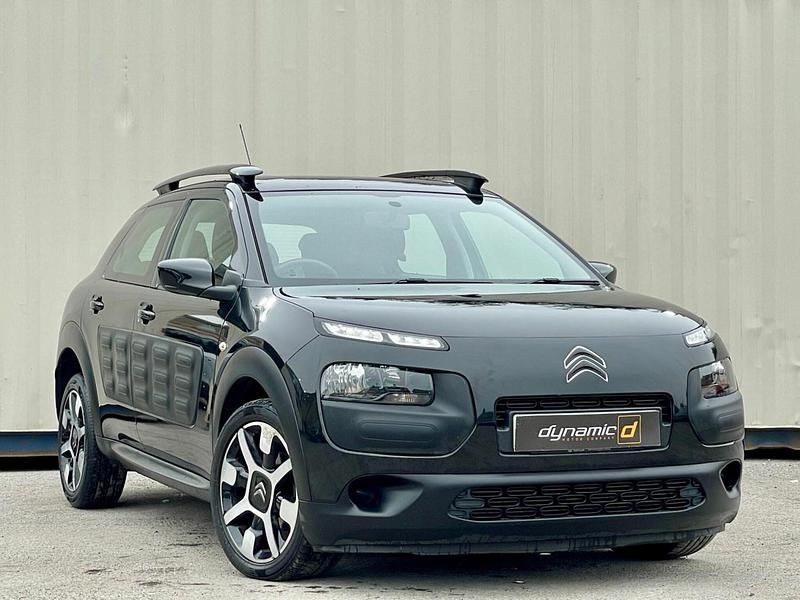 Used Citroën C4 Cactus Feel 2016 Black Hatchback