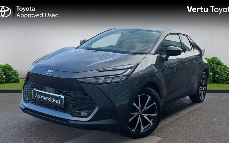Used Toyota C-HR Design 223 HP (164 kW) 2026 SUV