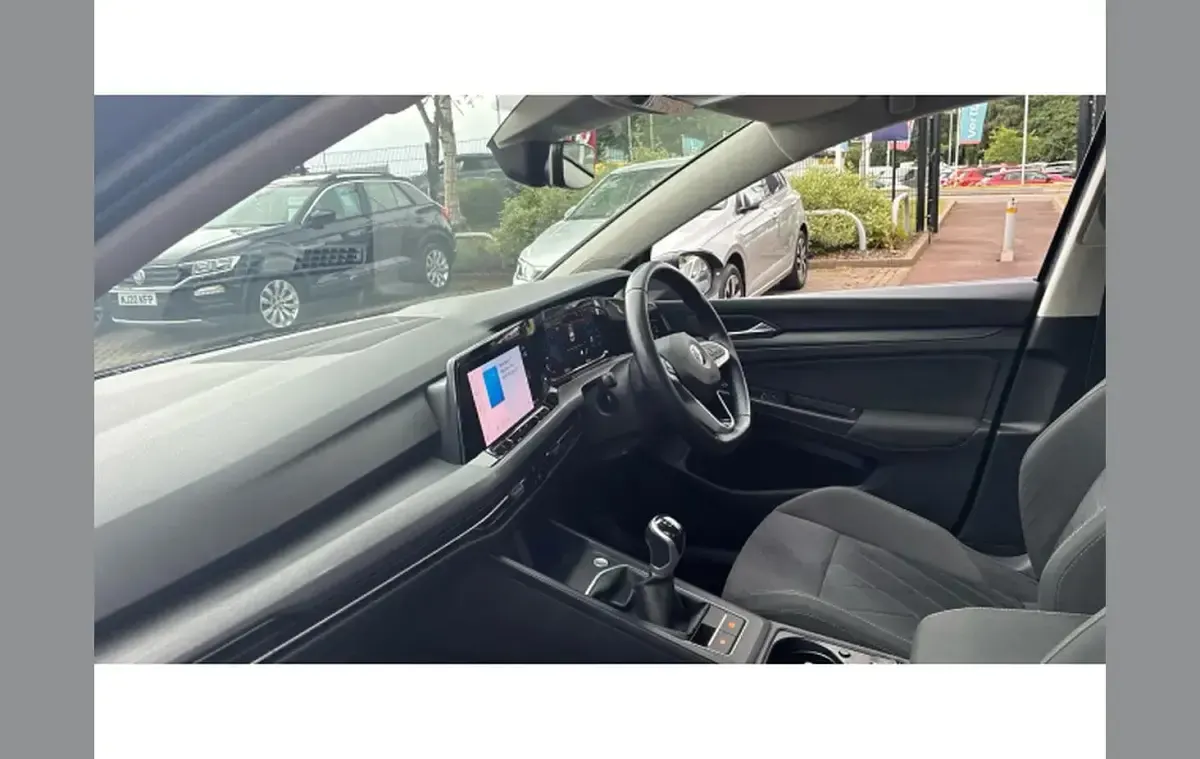 Used VW Golf VIII Style 147 HP (108 kW) 2021 Grey Hatchback