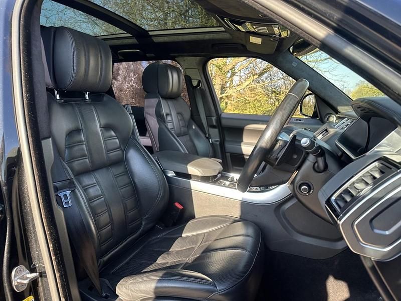 Begagnad Land Rover Range Rover Autobiography Dynamic 2014 Svart SUV