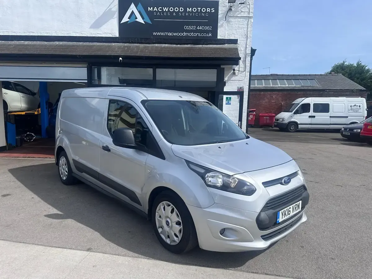 Used Ford Transit Connect Trend 95 HP (69 kW) 2016 Silver MPV