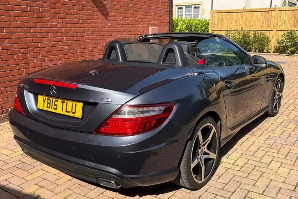 Used Mercedes SLK250 AMG 204 HP (150 kW) 2015 Grey Cabriolet