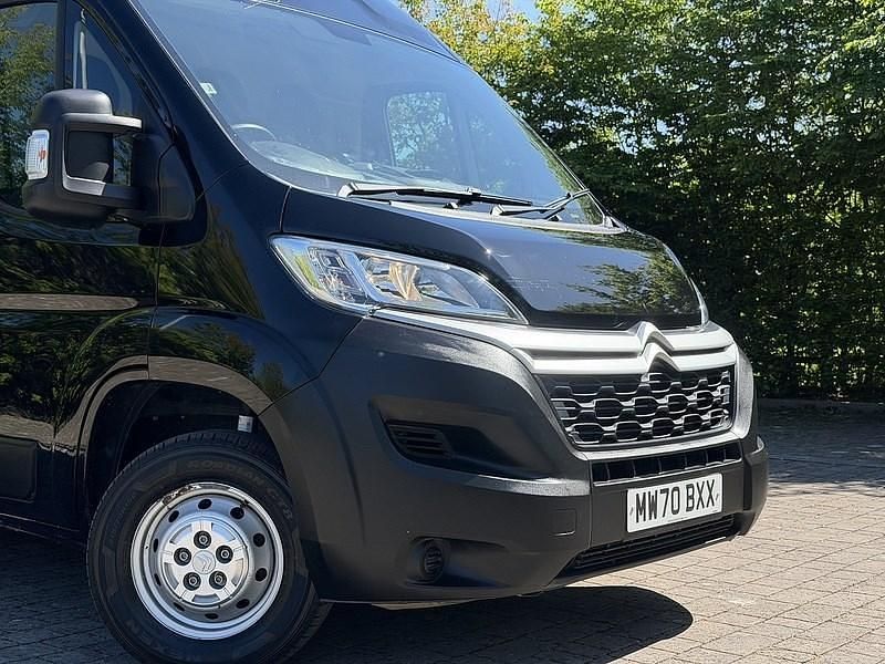 Used Citroën Relay 140 HP (102 kW) 2020 Black Van