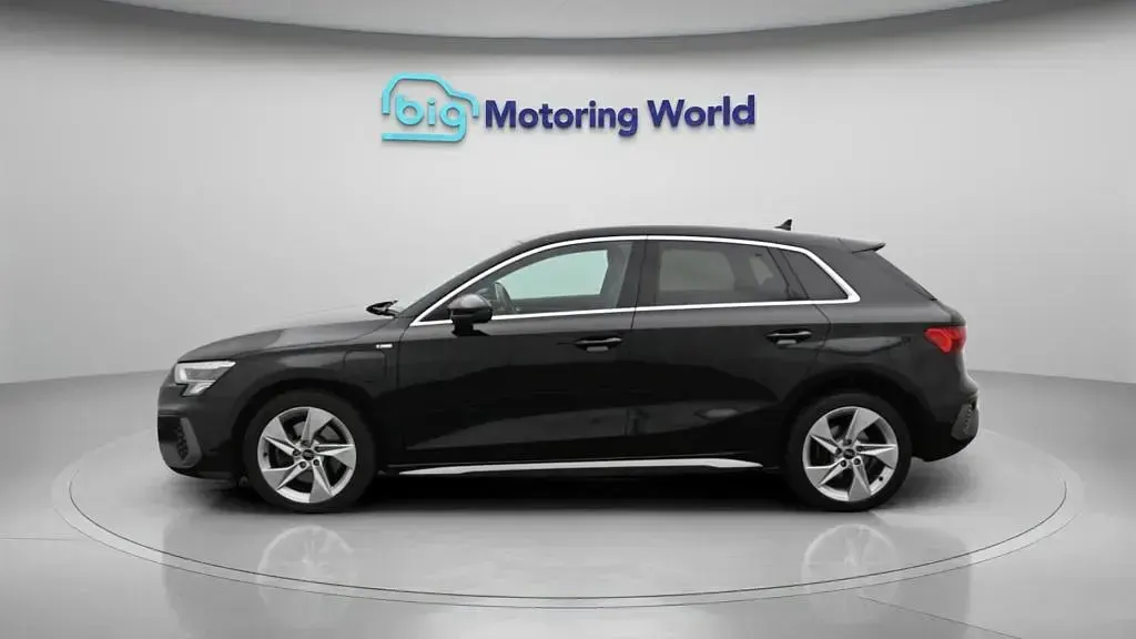 Used Audi A3 Sportback S-Line 204 HP (150 kW) 2022 Black Hatchback