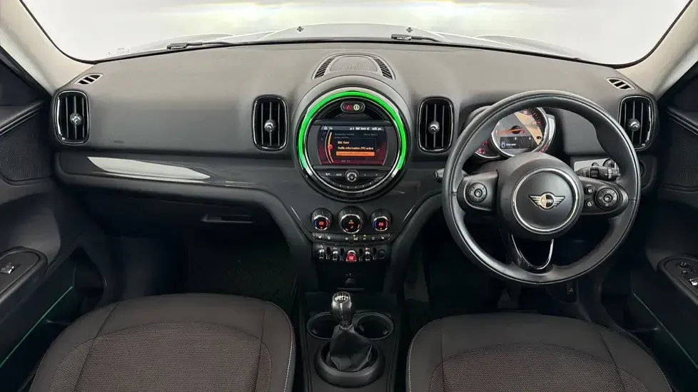 Used Mini Cooper Countryman Classic 134 HP (98 kW) 2019 Black SUV