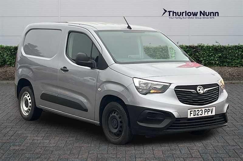 Used Vauxhall Combo S 100 HP (73 kW) 2023 Grey Van