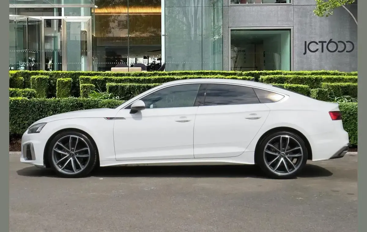 Used Audi A5 S-Line 161 HP (118 kW) 2023 White Coupe