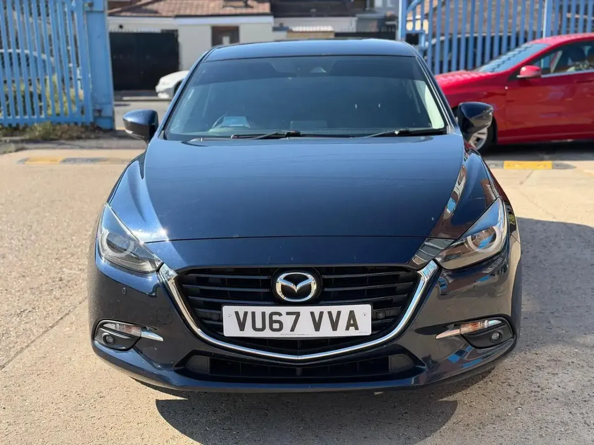 Used Mazda 3 Inclusive 2017 Blue Hatchback