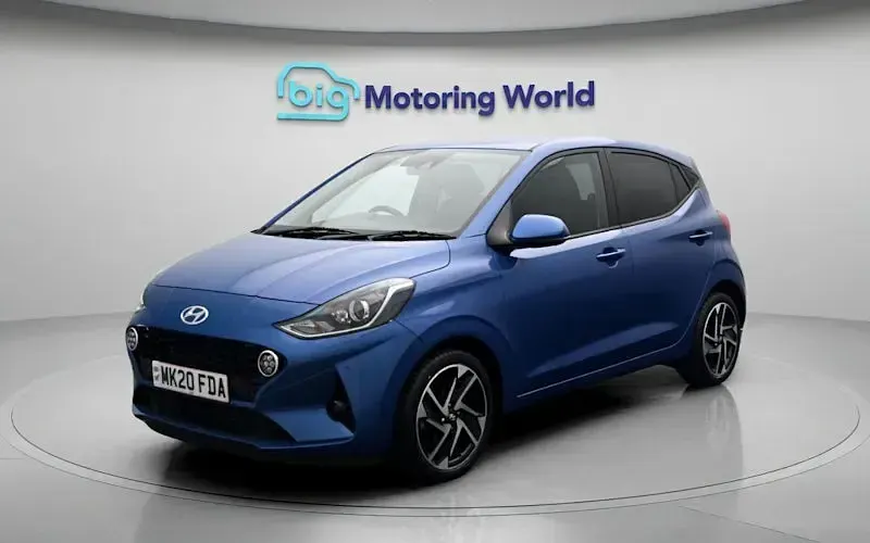 Used Hyundai i10 Premium 84 HP (61 kW) 2023 Hatchback