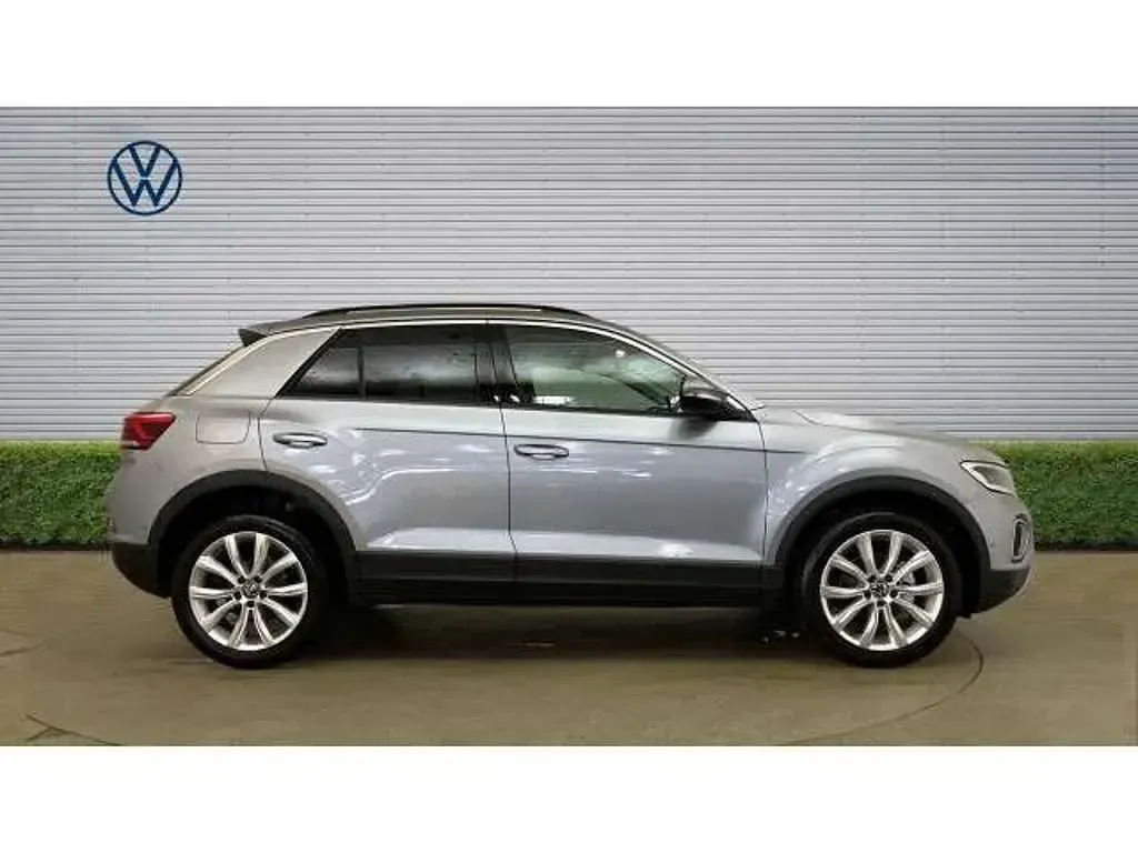 New VW T-Roc Match 115 HP (84 kW) 2025 Other SUV