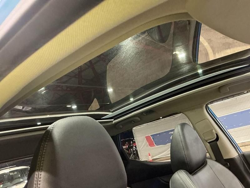 Used Nissan Qashqai Tekna 2017 Ink blue pearl SUV