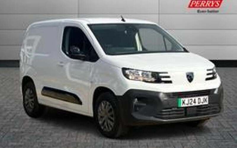 Used Peugeot E-Partner 100 kW (136 HP) 2025 MPV