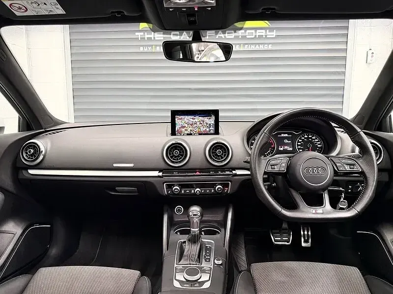 Used Audi A3 S-Line 150 HP (110 kW) 2016 White Hatchback