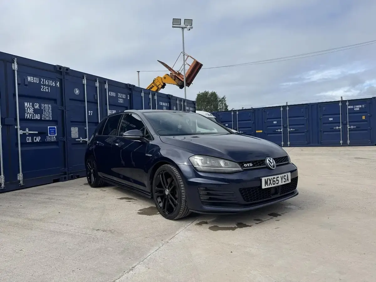 Used VW Golf VII GTD 181 HP (133 kW) 2015 Blue Hatchback