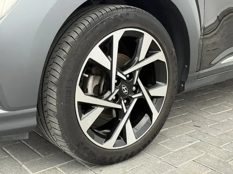 Used Hyundai Kona Premium 2022 Phantom black SUV