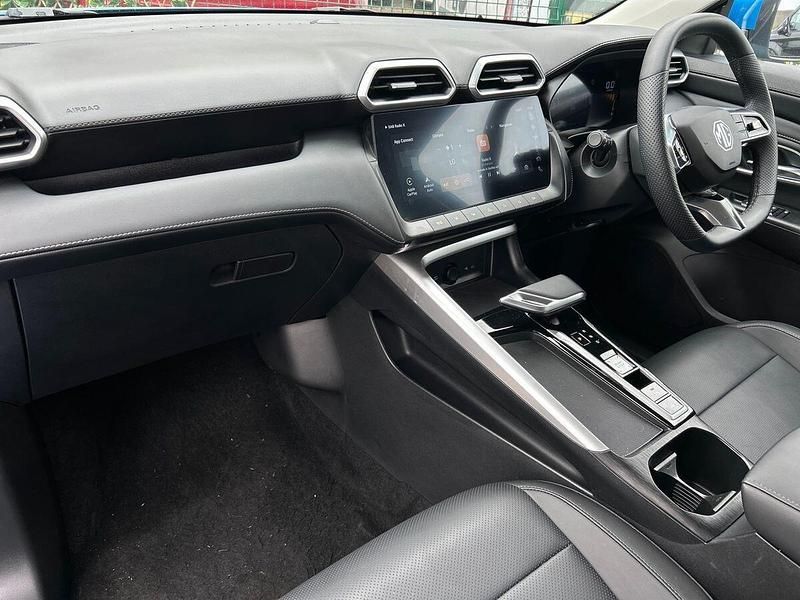 Used MG ZS Trophy 196 HP (144 kW) 2025 Blue SUV