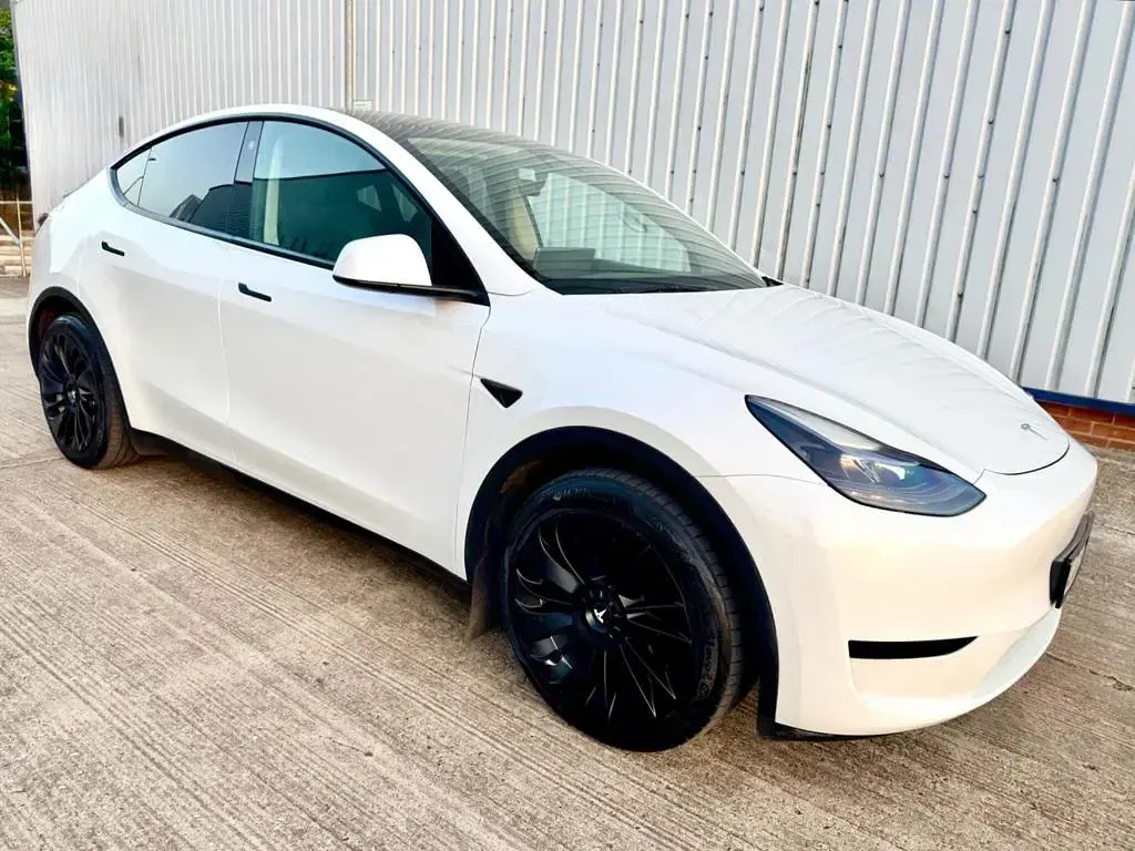 Used Tesla Model Y RWD 250 kW (340 HP) 2024 SUV
