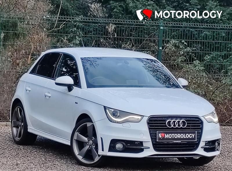 Used Audi A1 Sportback Black Edition 138 HP (101 kW) 2014 White Hatchback
