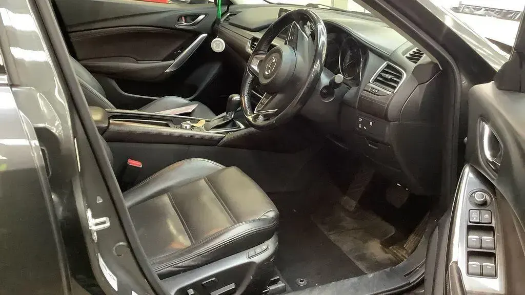 Used Mazda 6 Inclusive 175 HP (128 kW) 2017 Grey Sedan